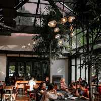 THE THIRTY SIX CAFE MEDAN