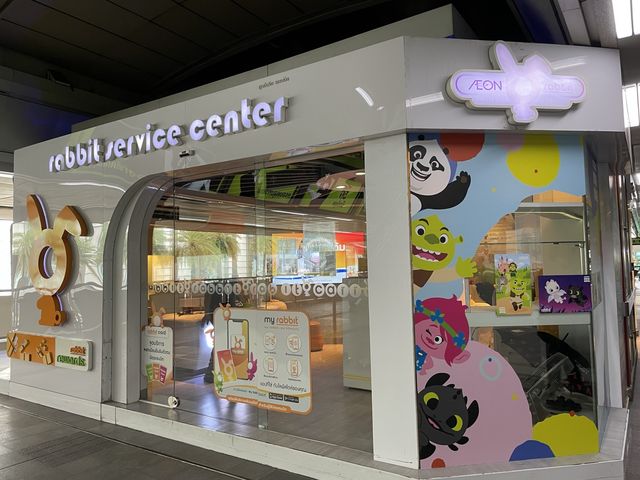 バンコク　BTSサイアム駅構内の店舗紹介
