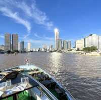 ล่องเรือชมวิว แม่น้ำเจ้าพระยา 