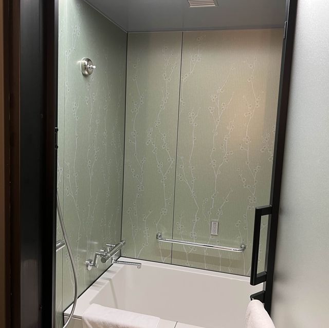 大阪站旁兩三分鐘 阪急大阪龍仕柏酒店