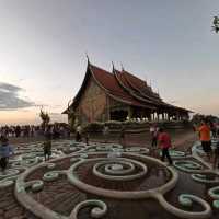 วัดเรืองแสง วัดสิรินทรวรารามภูพร้าว จ.อุบลราชธานี