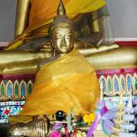วัดงามบนภูเขา