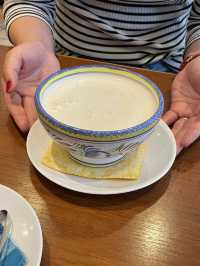 フランス人のマダムが迎えてくれる人形町カフェ