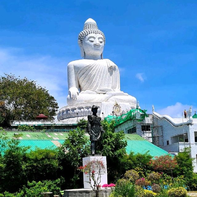 พระใหญ่เมืองภูเก็ต ยอดเขานาคเกิด