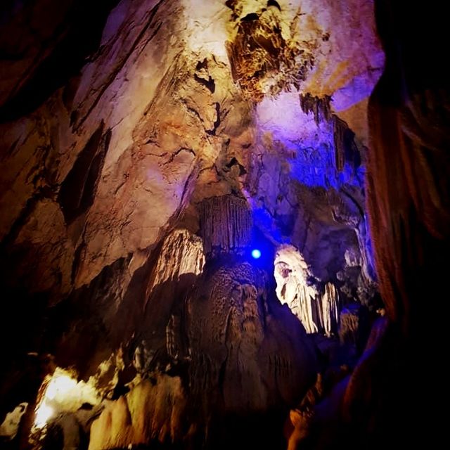 Tham Chang Cave 