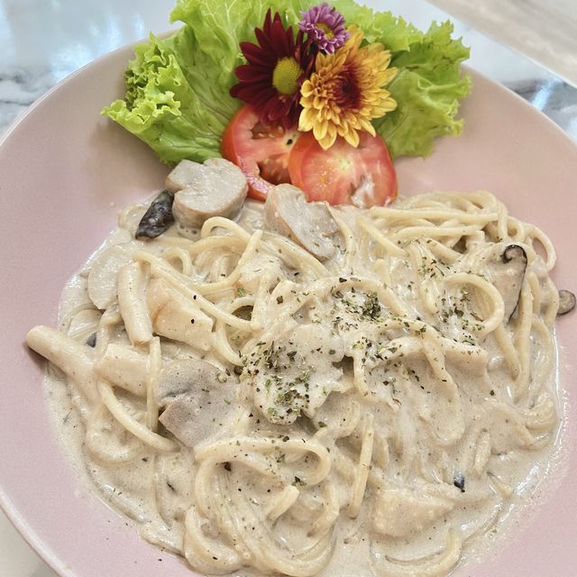 BangJiam Backyard Cafe