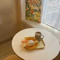 韓国/ソウル【延南洞】レモンケーキ🍋とクッキー🍪がかわいいカフェ💛