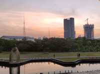 Lagoon Avenue Mall Sunset