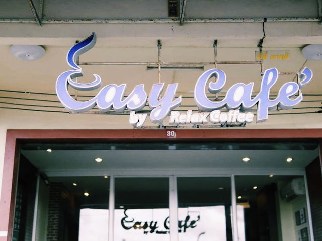 Being easy at Easy Cafe