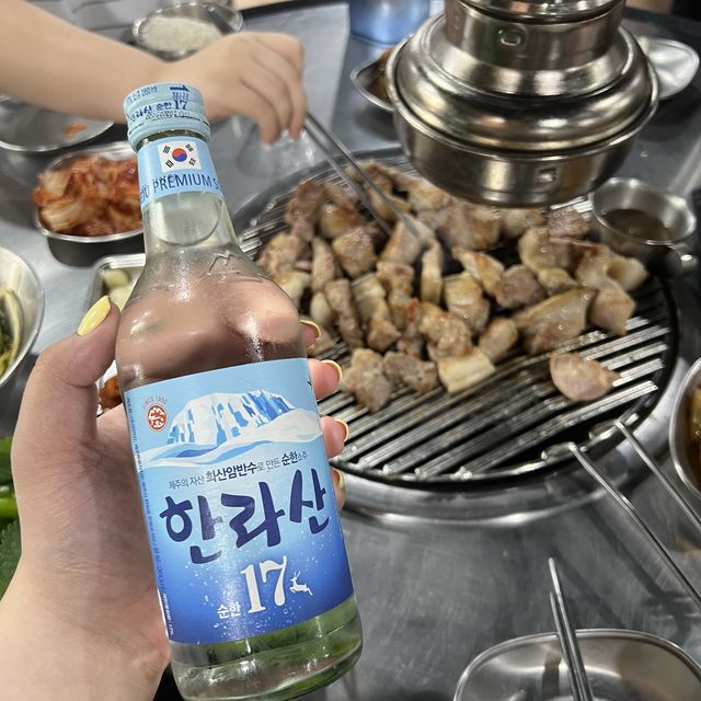 [제주 서귀포 맛집] 흑돼지가 무한리필? "흑돈퍼주는집"