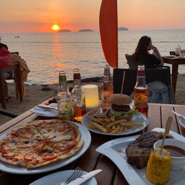 코타키나발루 핫한 리조트 수트라 하버 리조트 내 위치한 선셋 맛집 브리즈비치클럽🏖