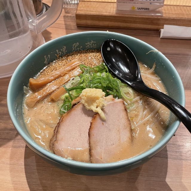 広くて１日いれちゃう空港✈️
