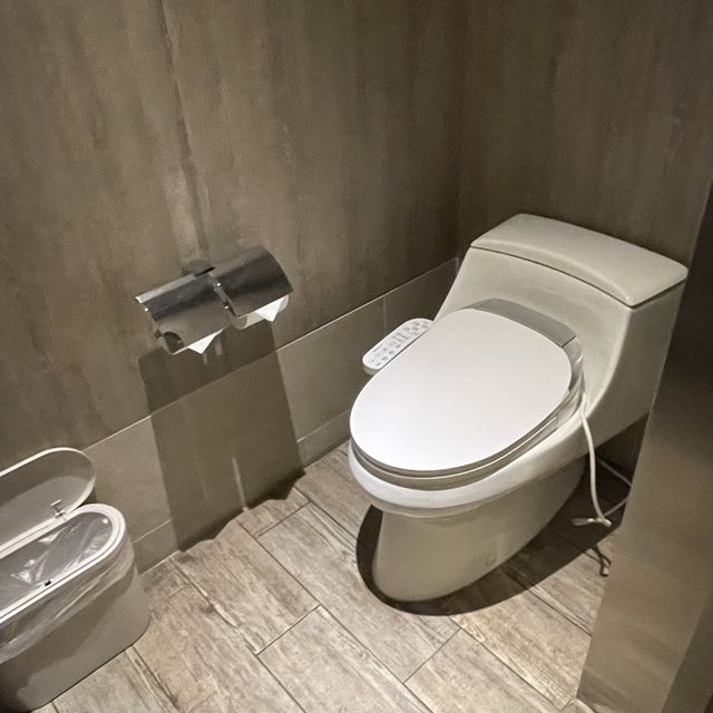 altTitle