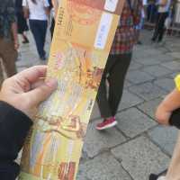Visit the Grand Palace in Bangkok 