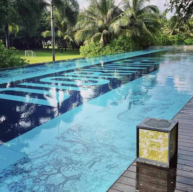 this place is incredible 5 star hotel