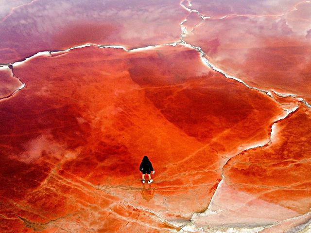 The RED LAKES of Inner Mongolian Desert ❤️❤️❤