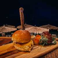Hansar Samui Resort ที่พักทำเลดีติดทะเล 