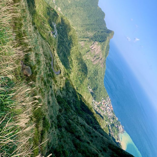 新北瑞芳無耳茶壺山登山步道｜山海零死角美景太好拍！