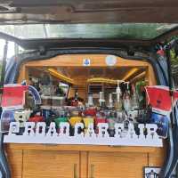 Road Car Fair ร้านการแฟบดมือ สไตล์แคมปิ้ง
