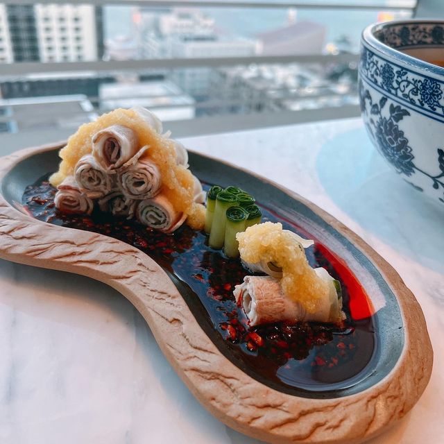 望住維港景色食川菜