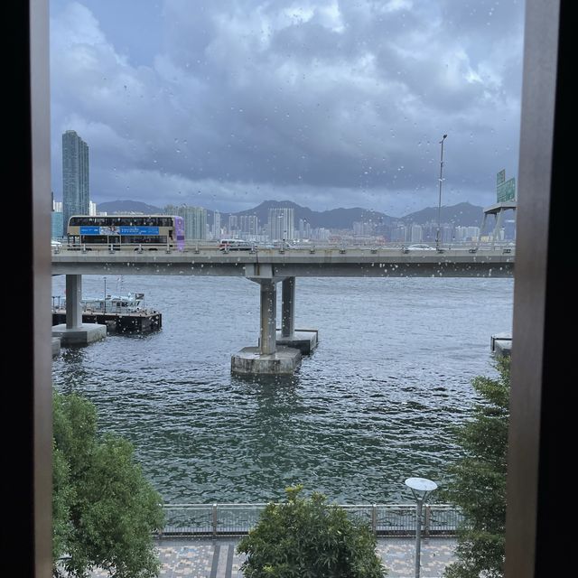 望住海景食早餐