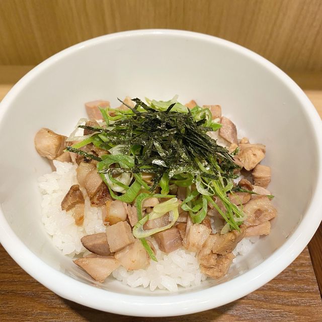 高槻にもある人気ラーメン屋