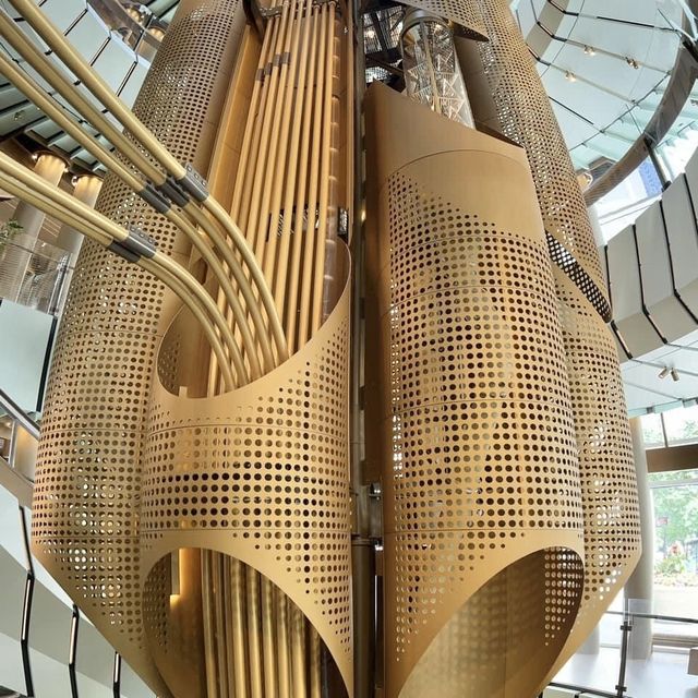 Starbucks Reserve Roastery, Chicago 