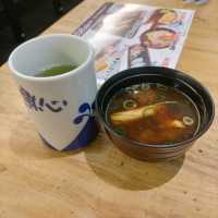 兵庫県！三宮1000円で食べるぶっちぎり寿司