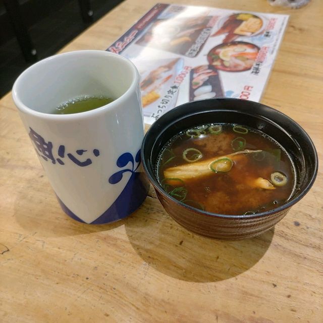 兵庫県！三宮1000円で食べるぶっちぎり寿司