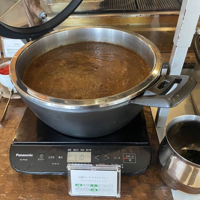 ホテル日航アリビラ『HanaHana』でランチ