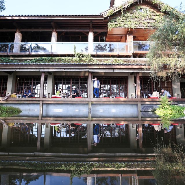 [台中新社景點]又見一炊煙～餐廳就有天空之鏡｜下午茶套餐｜日式建築拍好拍滿 