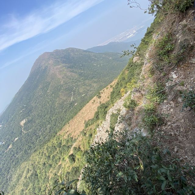 行山 「一樹洞 」沿途驚險