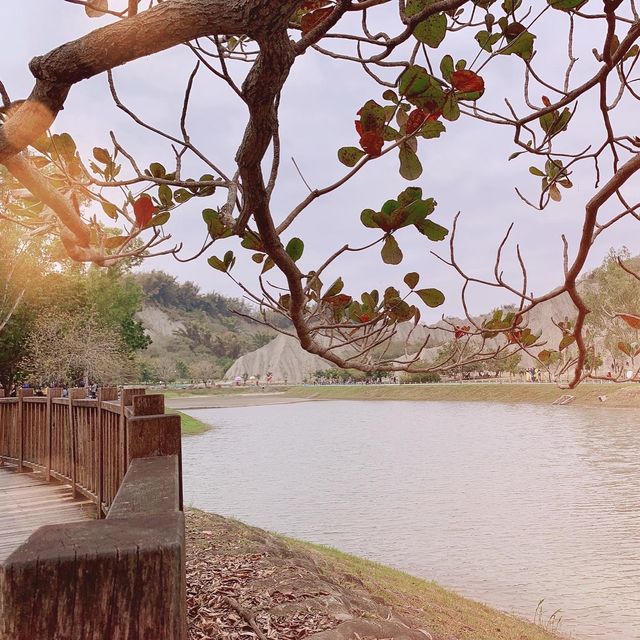 高雄-月世界地景公園