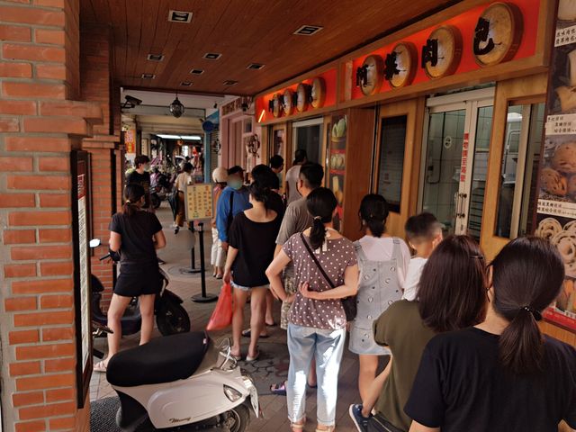 彰化鹿港美食｜百年包子店，阿振肉包，皮香Q有嚼勁