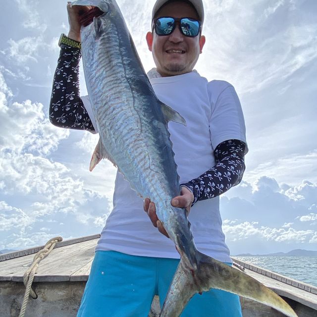 Krabi Fishing & Feasting!