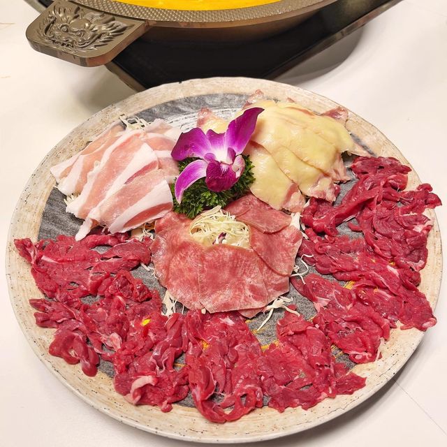 高質🦐海鮮🦀本地牛🐂火鍋🍲