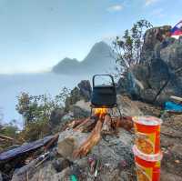 ผาแดง หนองเขียว ลาว