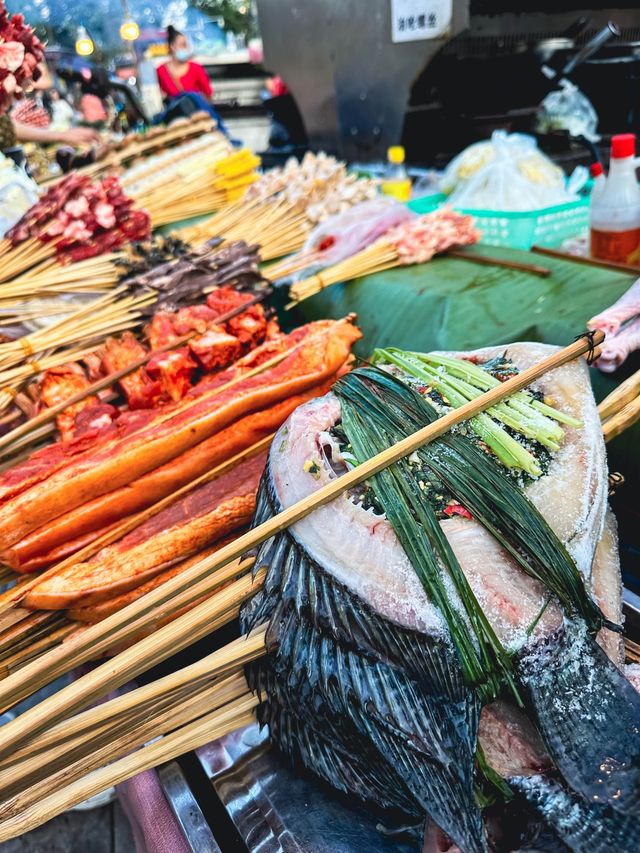 Jiangbian Night Market 