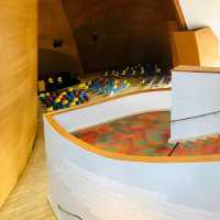Walt Disney Concert Hall. 