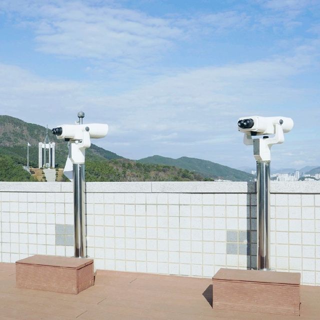 부산 여행지 민주공원