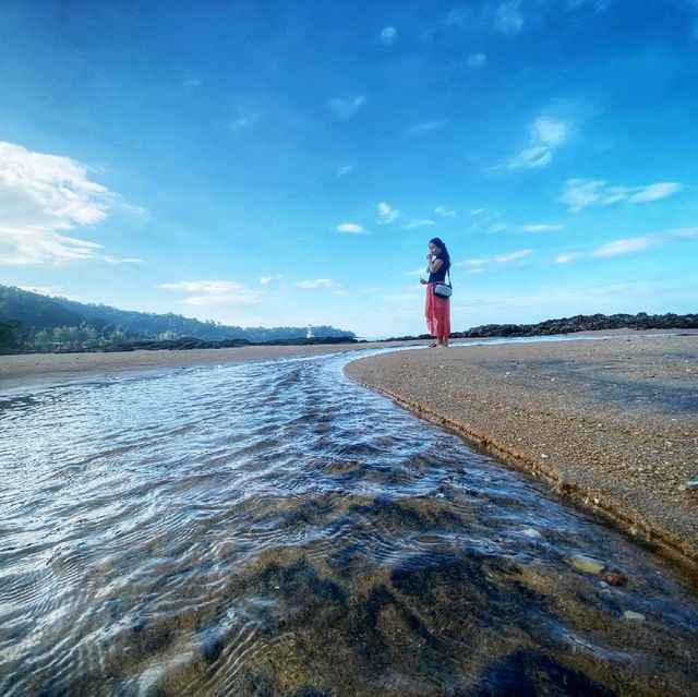 หาดทรายดำ ที่พังงา