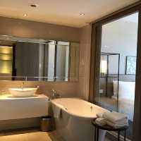 รีวิวพักห้องสวีทอย่างดีที่ Holiday Inn Rayong 