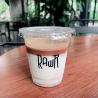 Cozy Nature Cafe near BTS Phrakanong in Bangkok 🌿