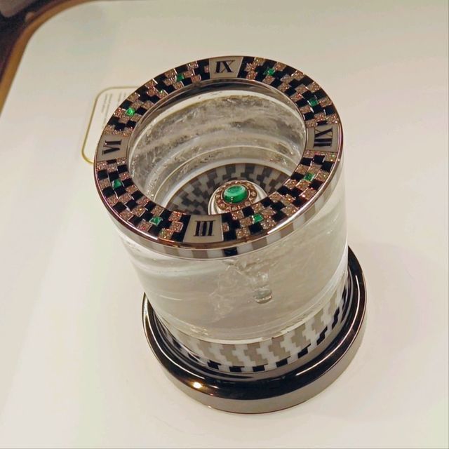 時間的永恒定義！活在當下！
