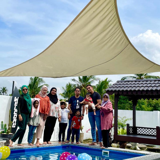 Azeef’s Birthday Vacation 