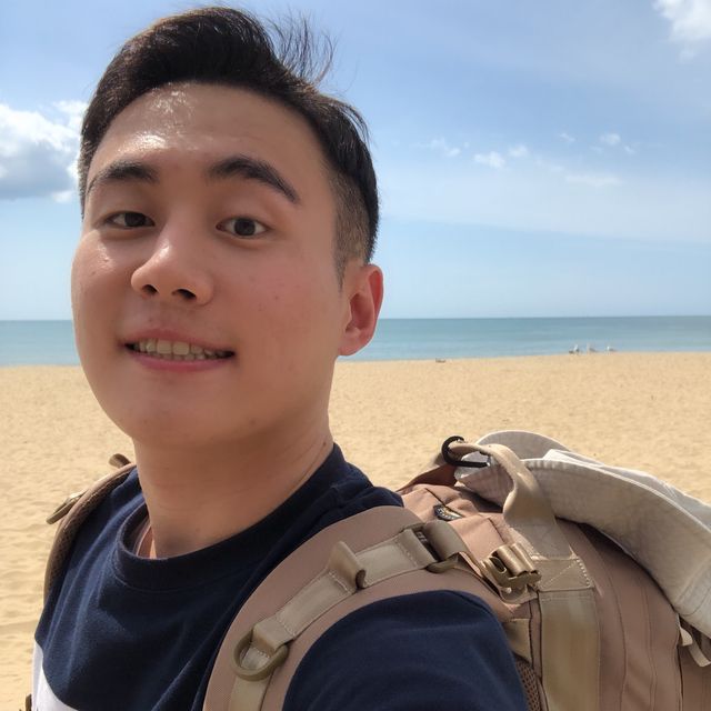 따뜻하다 못해 뜨거운 열기 현장, 본머스 비치🏖️