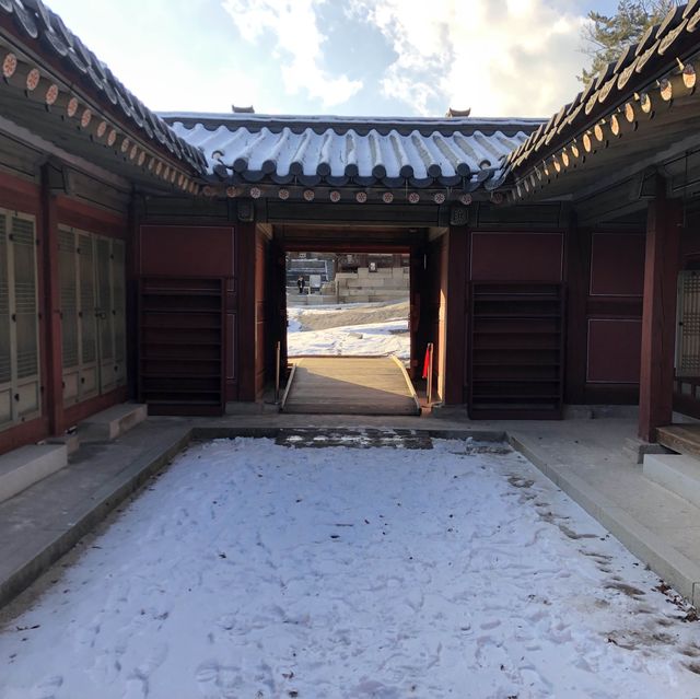 오늘은 내가 조선의 왕이로다~~! 유네스코에 등재된 창덕궁으로 고고싱😘