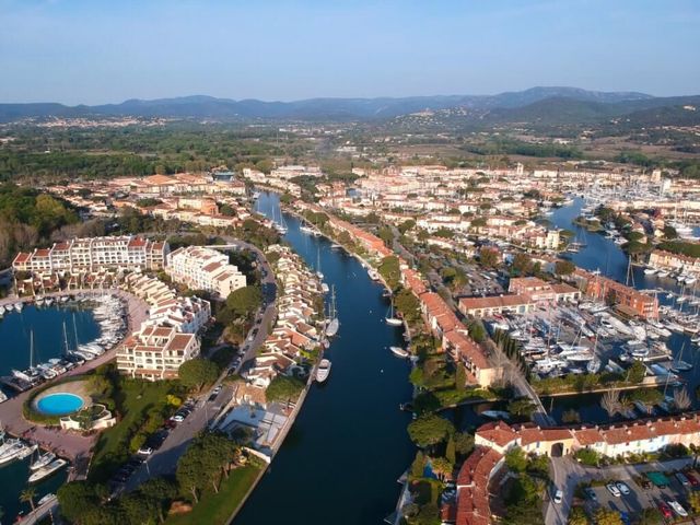 The "Venice" town of Provence - Port Grimaud.