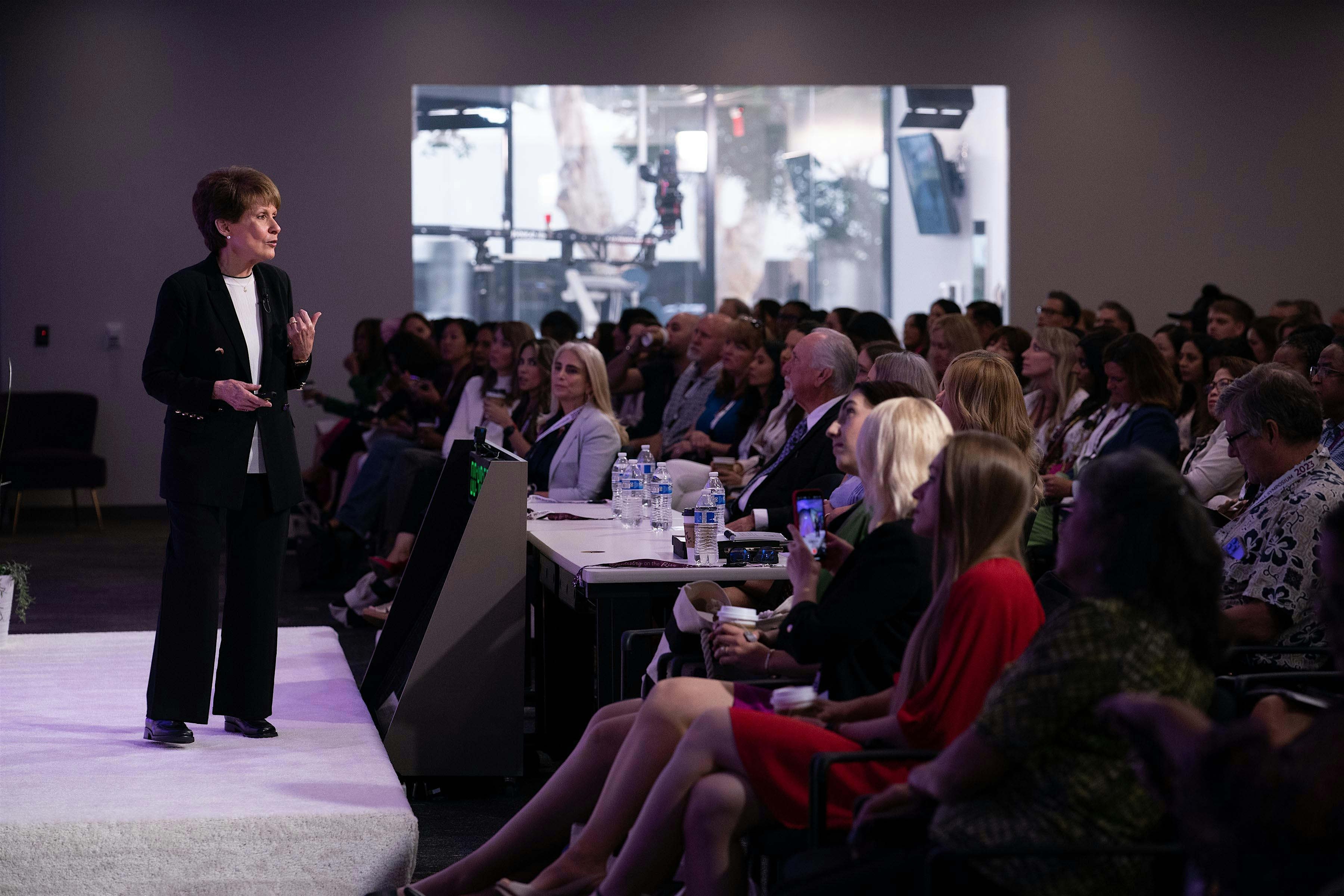 Dentistry on the Rise | Glidewell Clinical Education Center