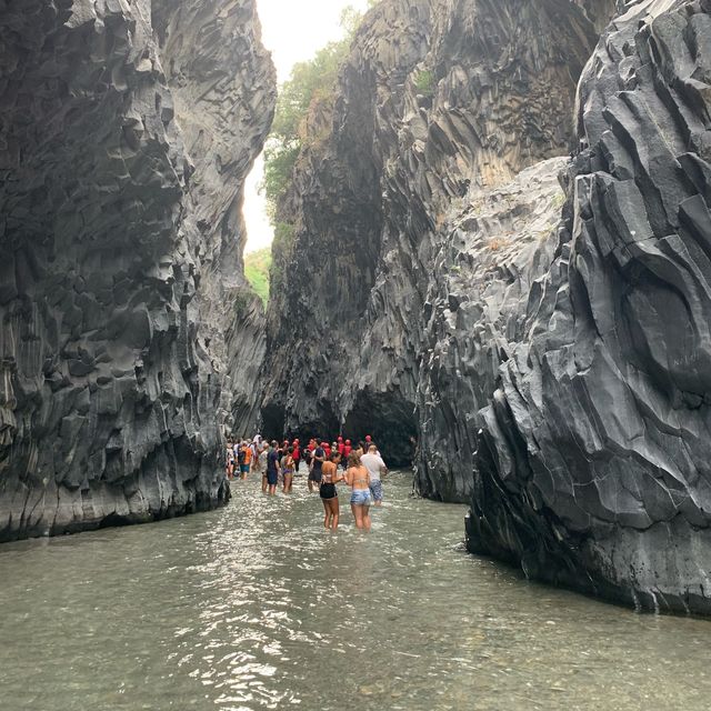 西西里島絕美秘景峽谷